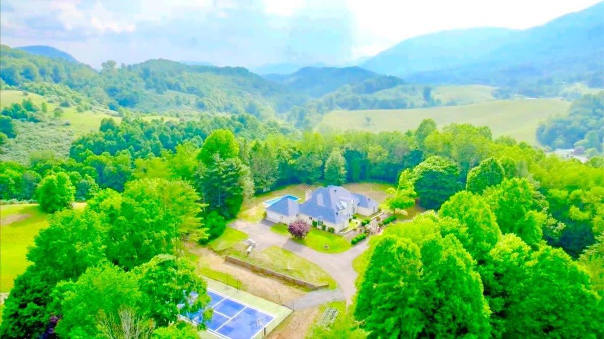 Gated Mansion - Basketball Court Movie Theater Views Villa Big Stone Gap ภายนอก รูปภาพ