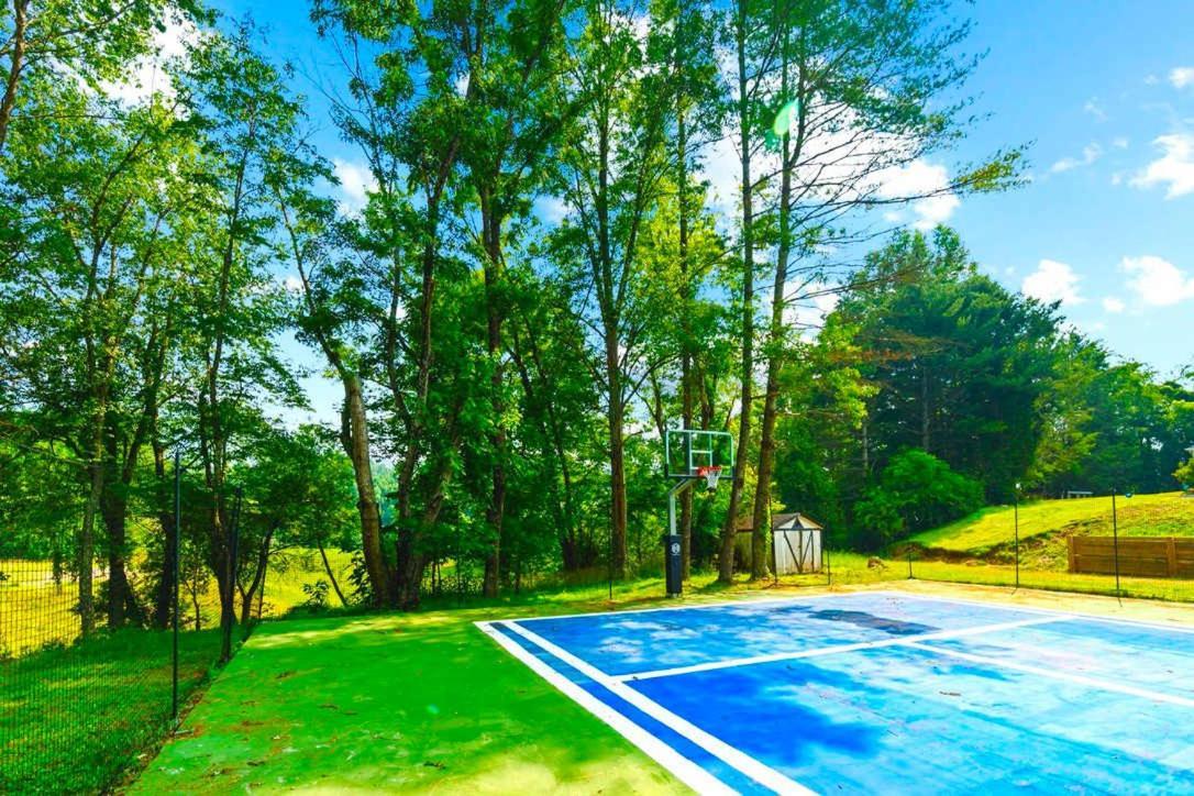 Gated Mansion - Basketball Court Movie Theater Views Villa Big Stone Gap ภายนอก รูปภาพ